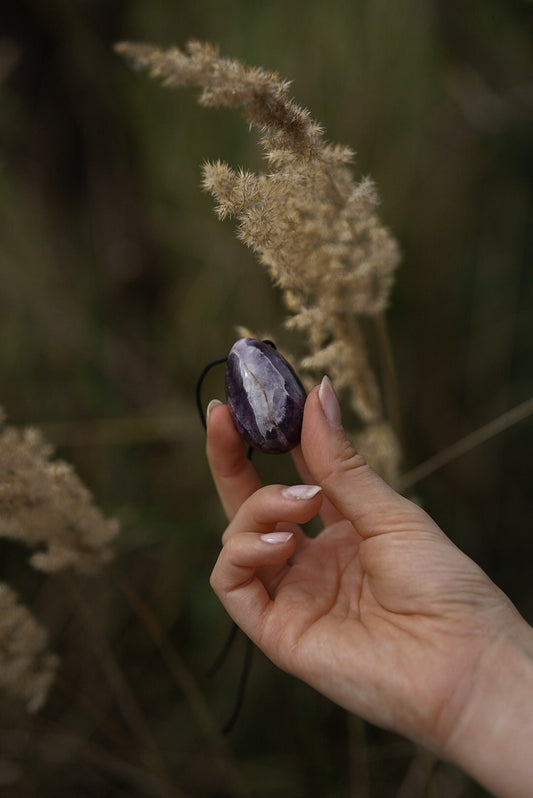 Amethyst Yoni Ei für eine ganzheitliche Verbindung zu deinem Körper